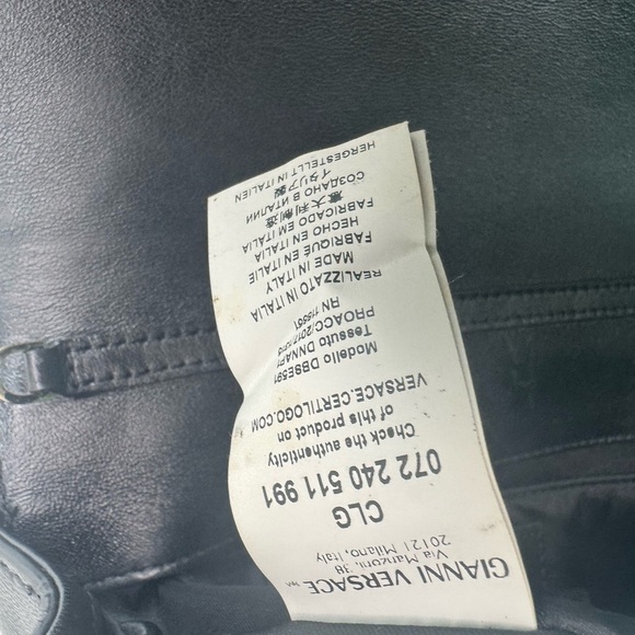 Versace Black and Gold Crossbody Bag with Medusa Logo - Picture 11 of 15